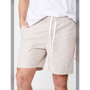 Cotton on men’s easy shorts- tan